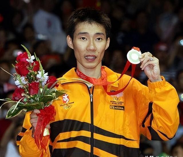 印尼羽毛球队完胜印度羽毛球队，李宗伟高光表现的简单介绍