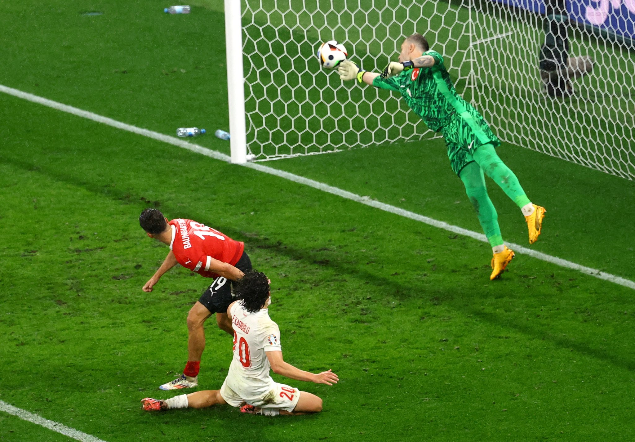 PG游戏下载-奥地利队在欧预赛中力克对手晋级