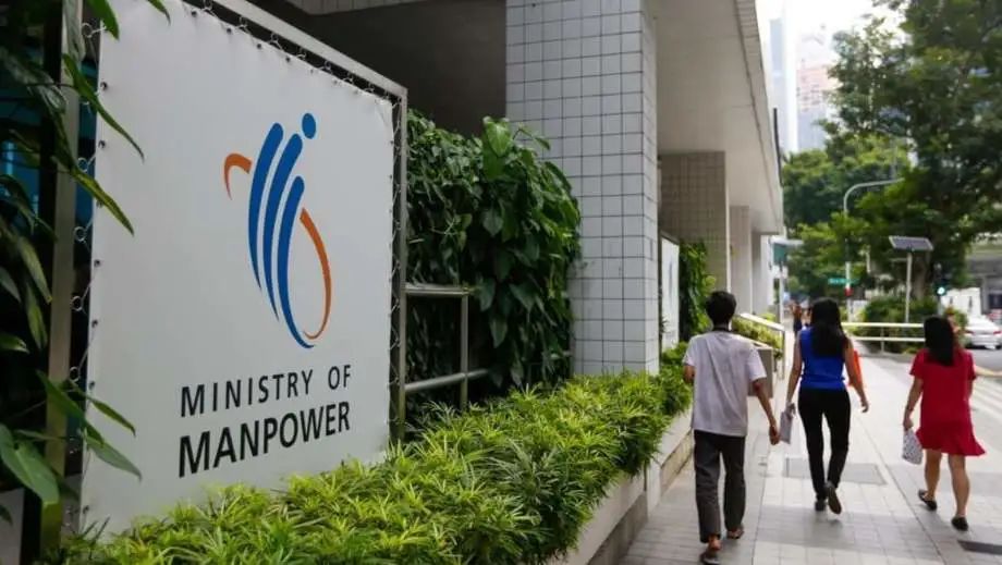 关于新加坡大胜，豪取胜利奋勇向前的信息