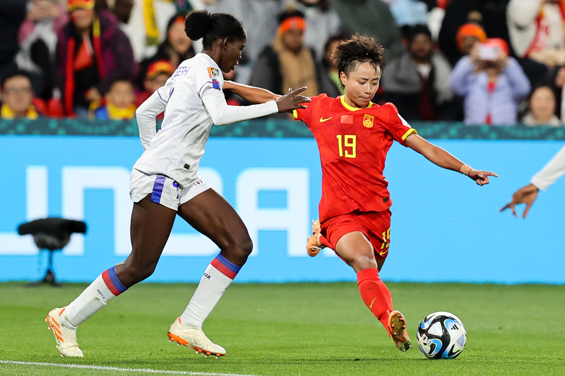 PG电子娱乐在线-秘鲁女足在比赛中展现出色表现