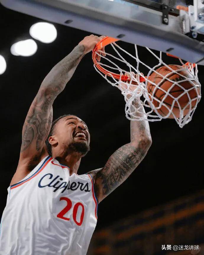 PG电子试玩-包含猛龙主场告捷，伦纳德单节轰下分的词条