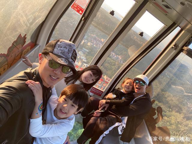 PG电子官方-关于勇士队球员拍摄公益广告，呼吁大家保护环境的信息