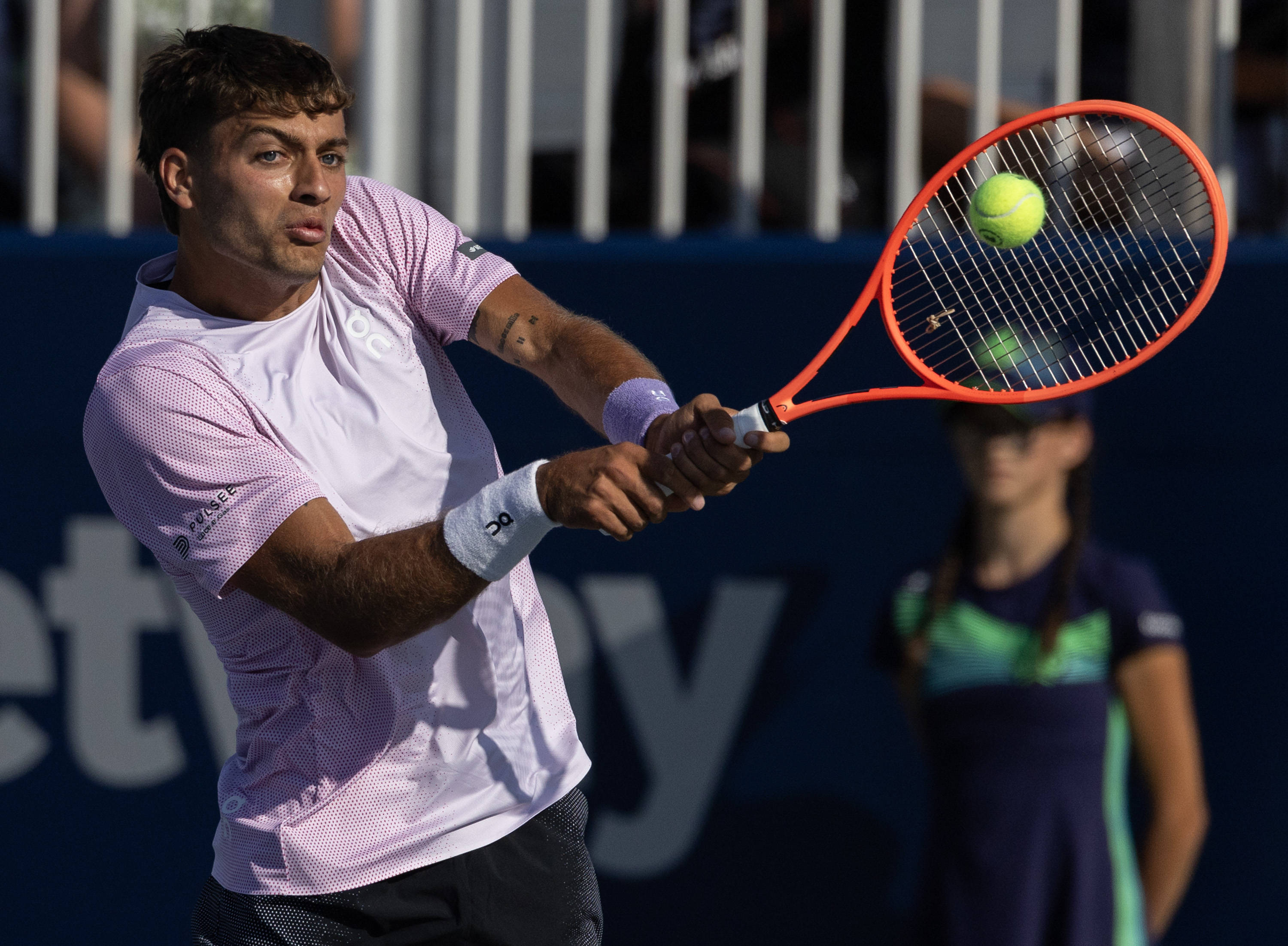 PG中国官网-加拿大网球选手拉奥尼奇成功晋级四强