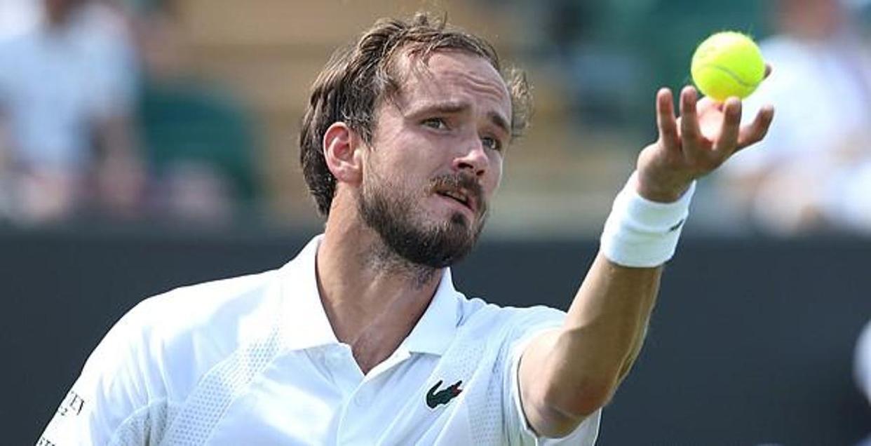 PG电子娱乐在线-温网完胜年终总决赛，梅德韦杰夫高光表现的简单介绍