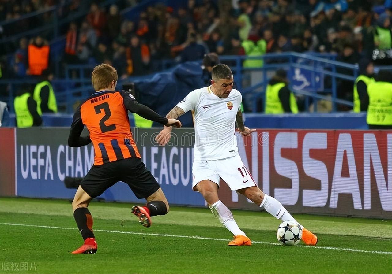 尤文图德建错华沙主场倒阵 尤文图德建错华沙主场倒阵