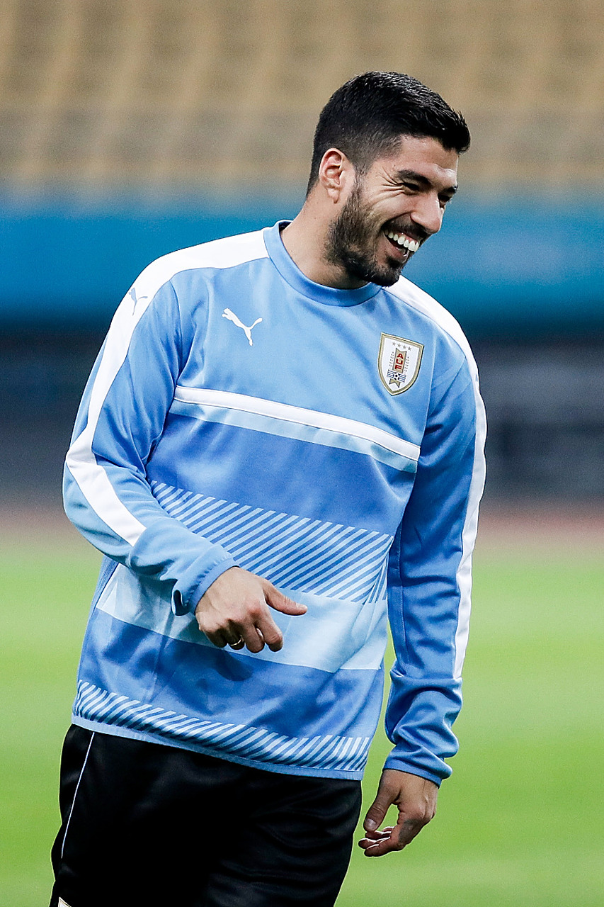 PG电子线上登入-巴塞罗那前锋苏亚雷斯入选欧洲杯最佳射手