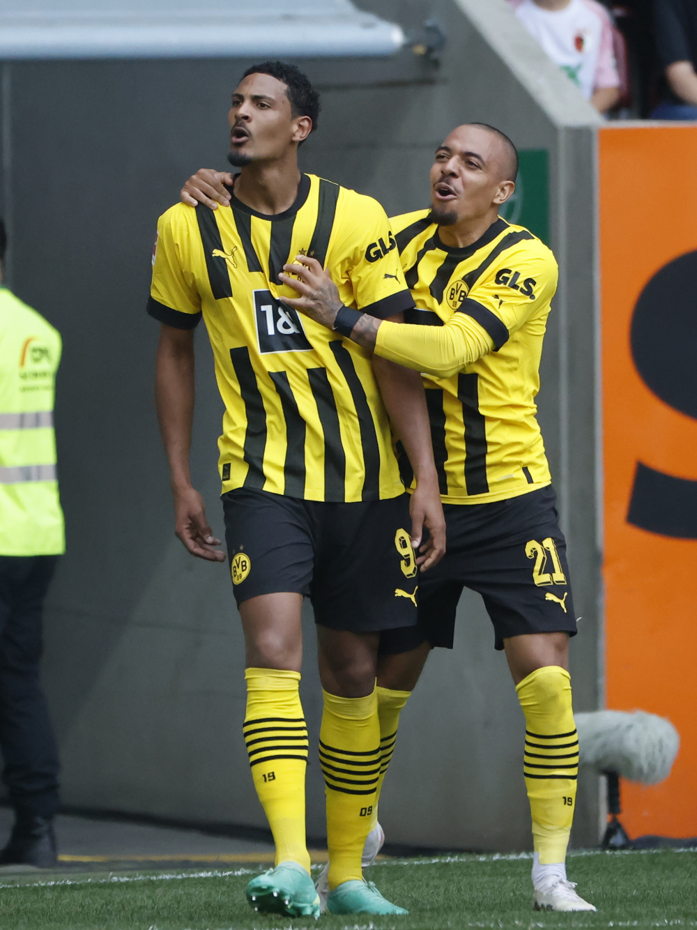 多特蒙德球员集训提高战斗力