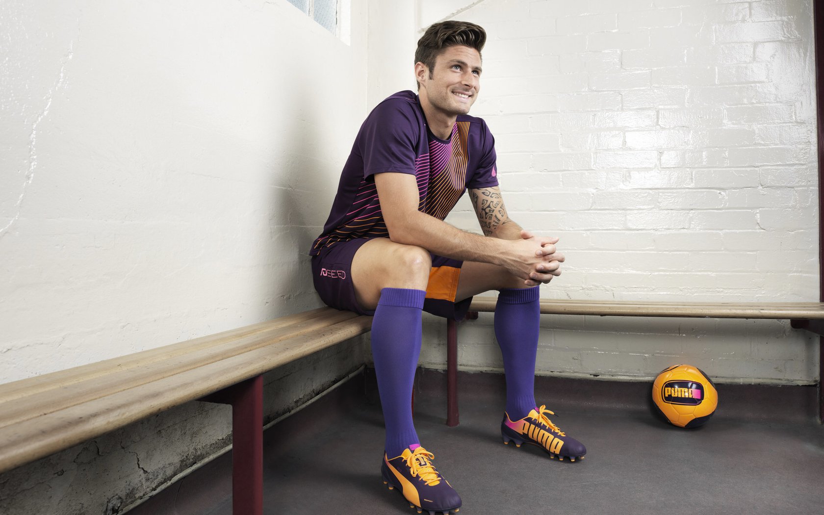 世界排名争夺战之夜，乔治关键时刻站出来