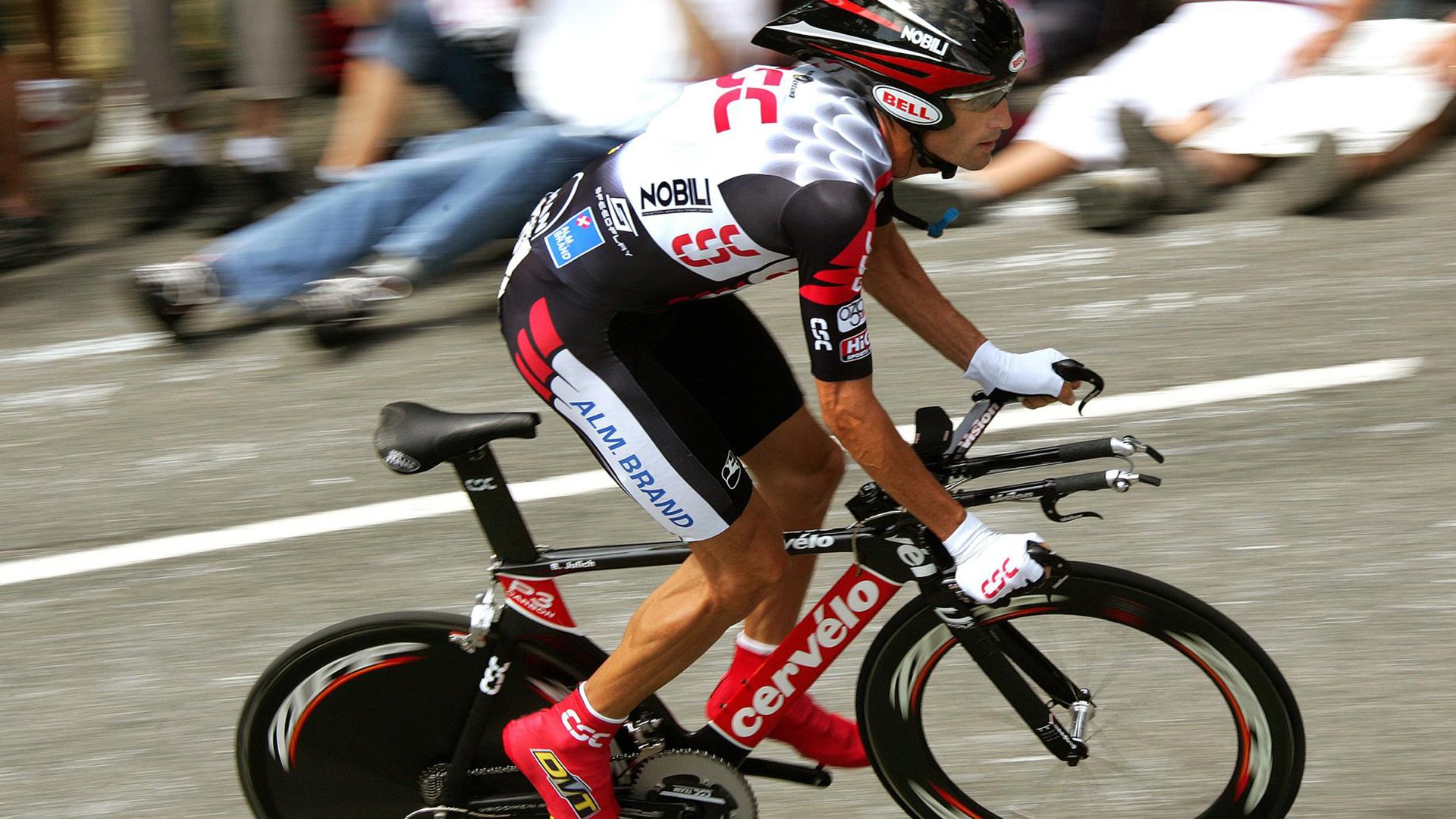 雷霆鏖战火箭，詹姆斯刷新纪录，一场载入史册的传奇之战