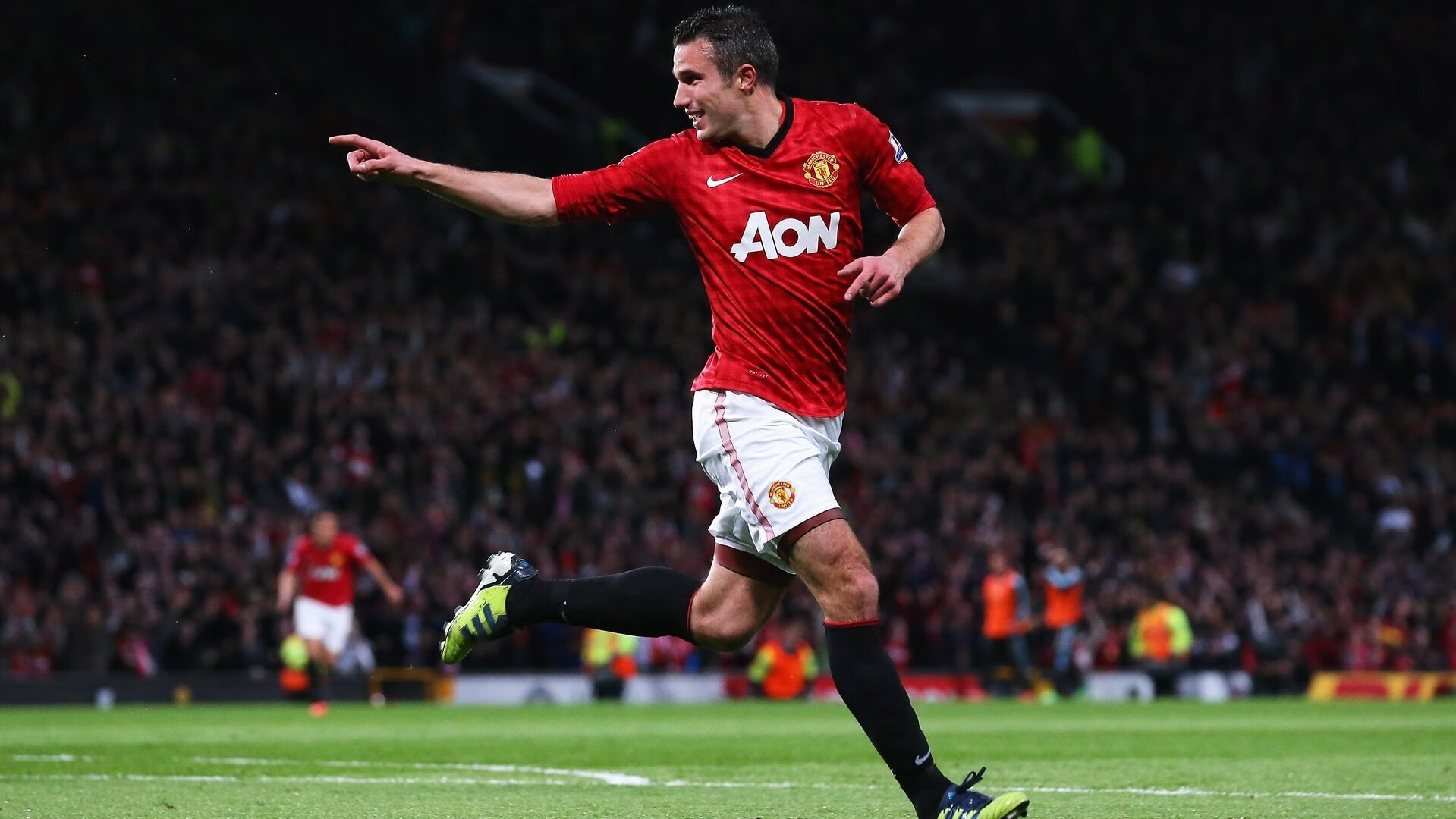 欧冠半决赛之夜，阿什拉夫，沉默的刀锋与北非的风